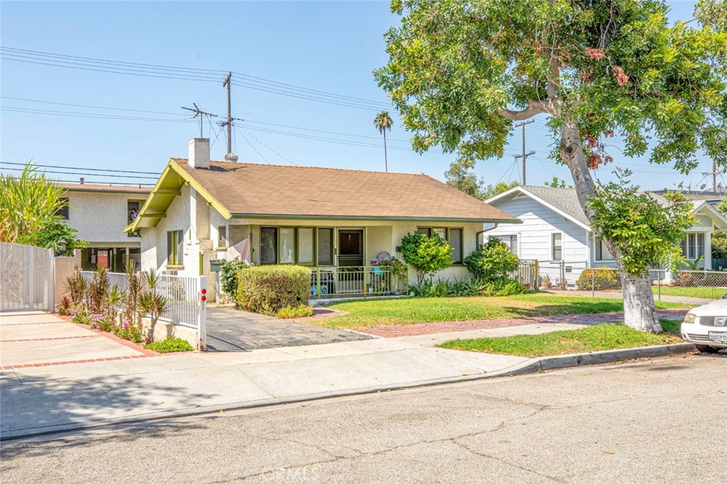 434 W Elk — photo