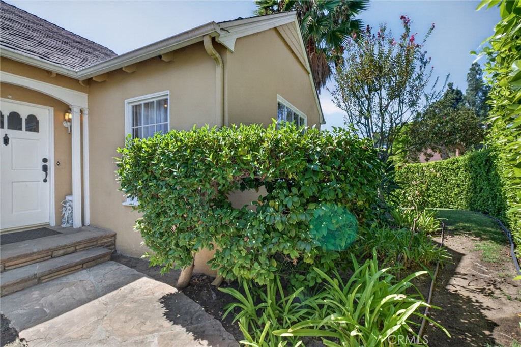 900 E Mountain, Glendale, CA 91207 — photo 3
