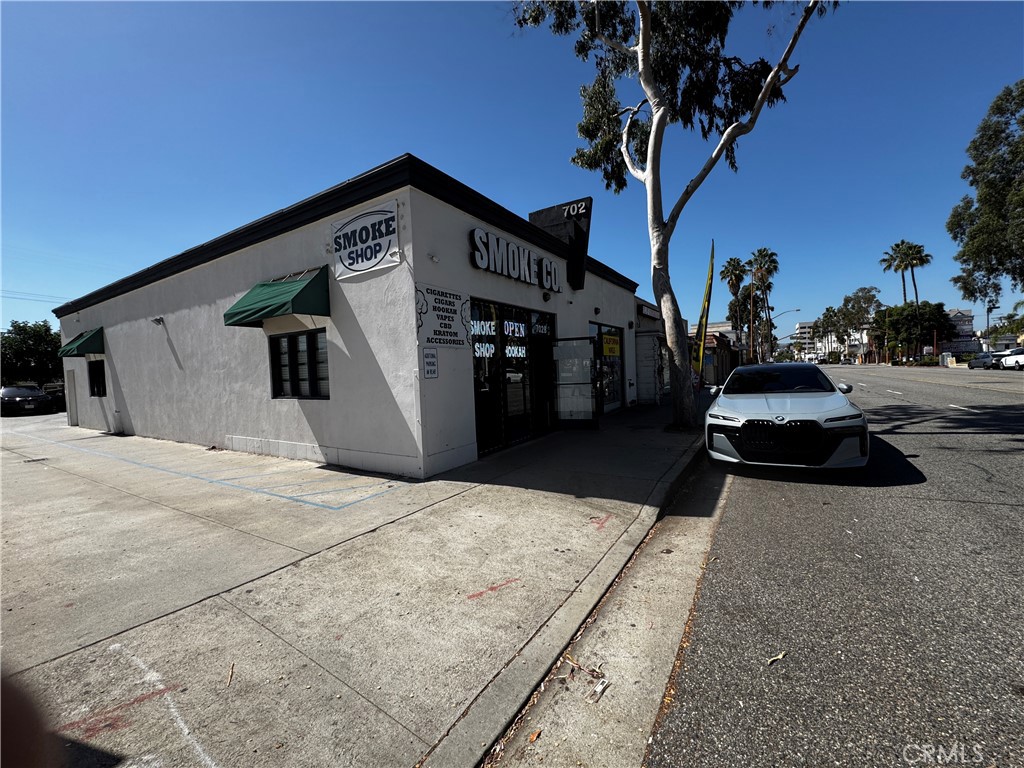 702 E Colorado St #C — photo