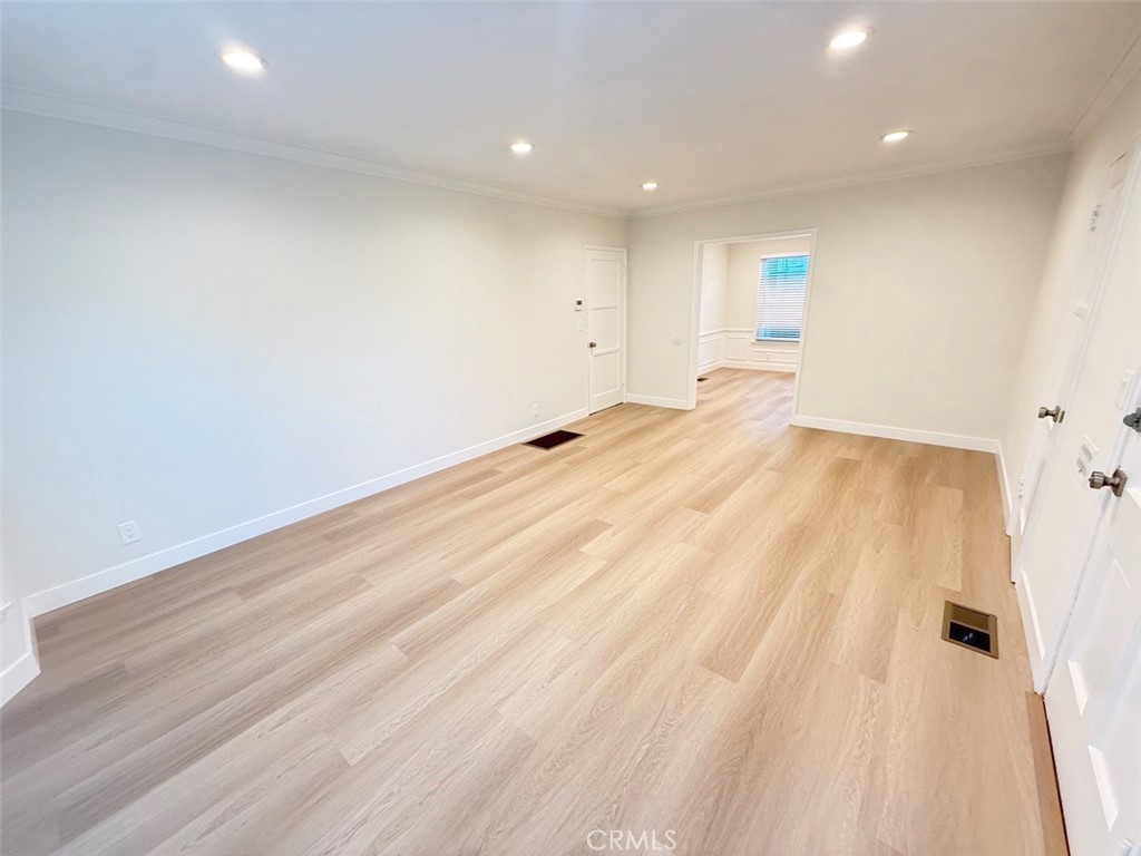 827 N Adams Street Unit 829 — photo