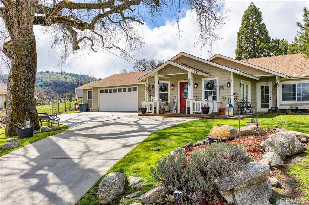 28841 Delaware Drive — photo