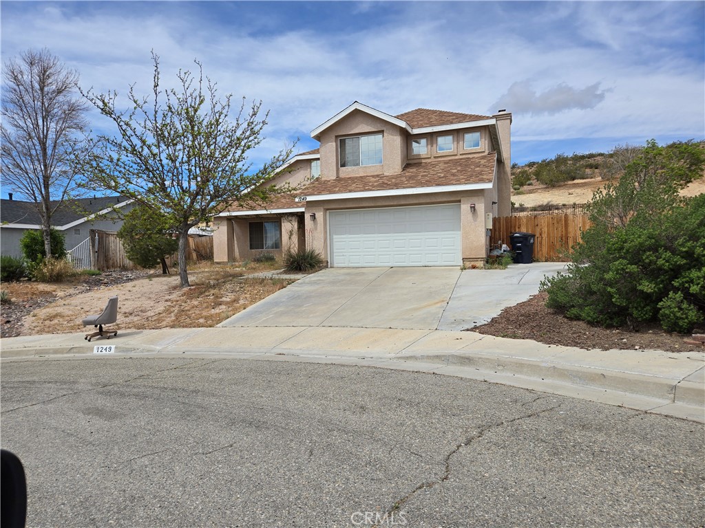 1249 Bradford — photo
