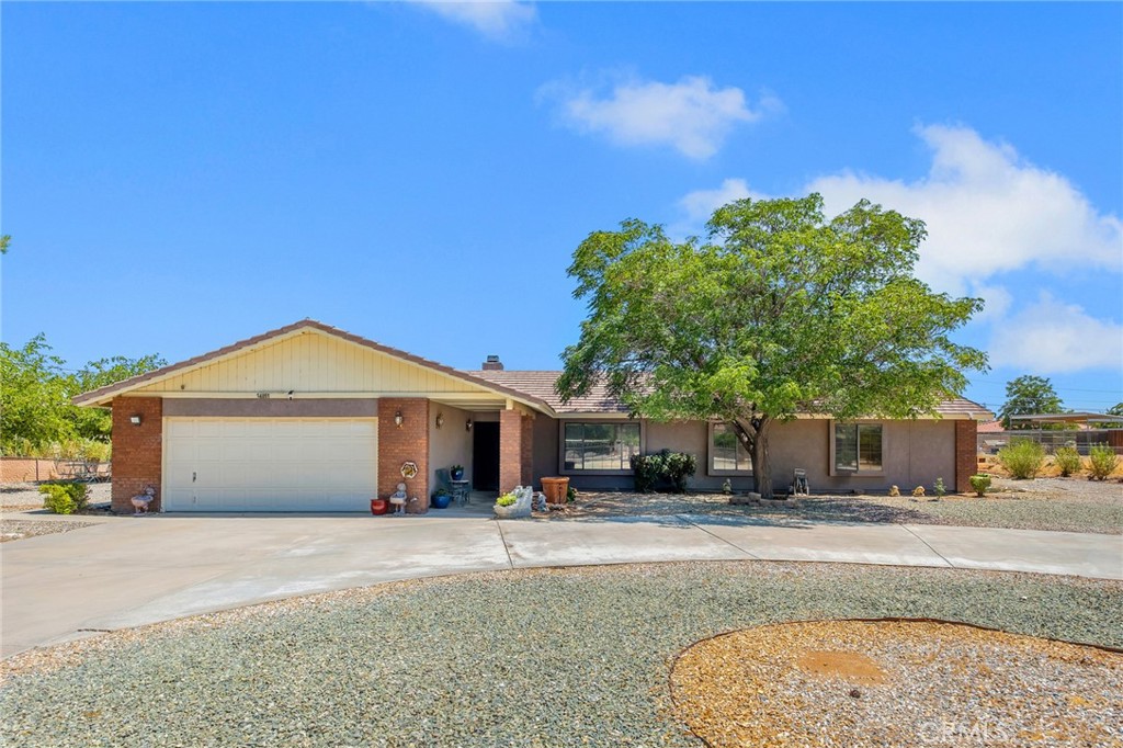 14861 Riverside — photo
