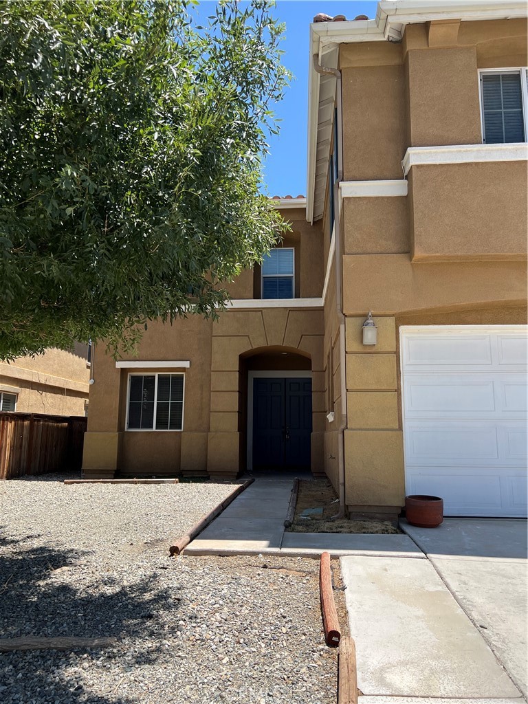8975 Guadalupe — photo