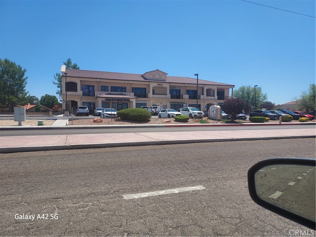 19015 103 Town Center Drive — photo
