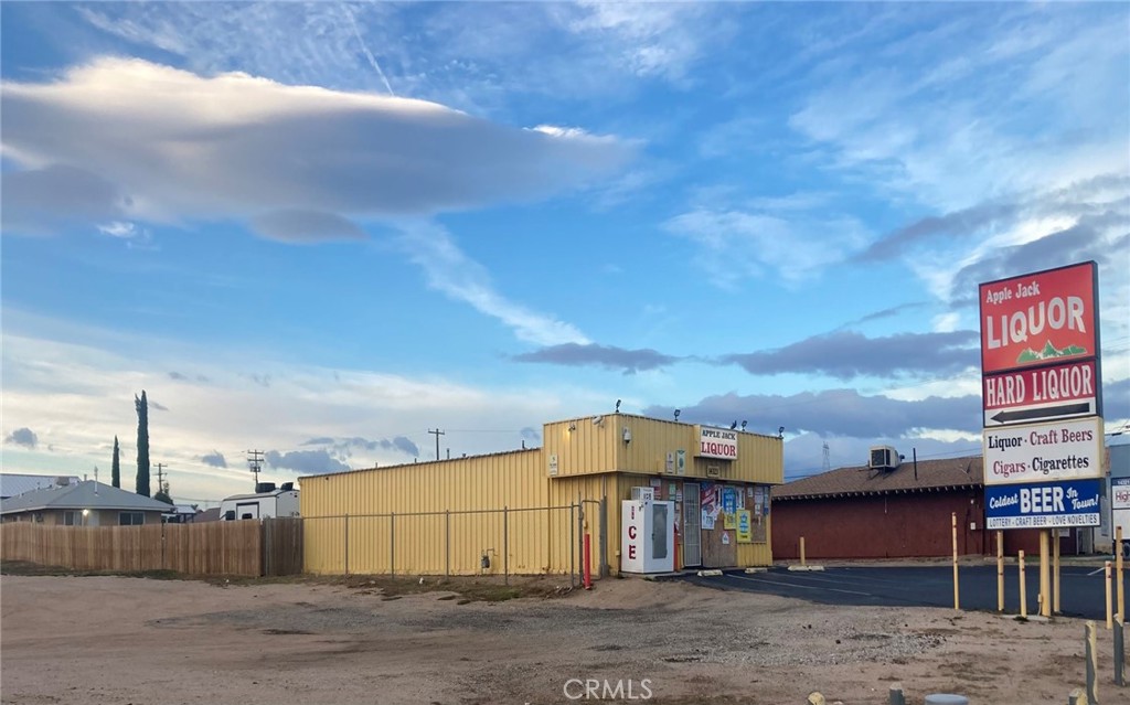 14333 Main Street — photo