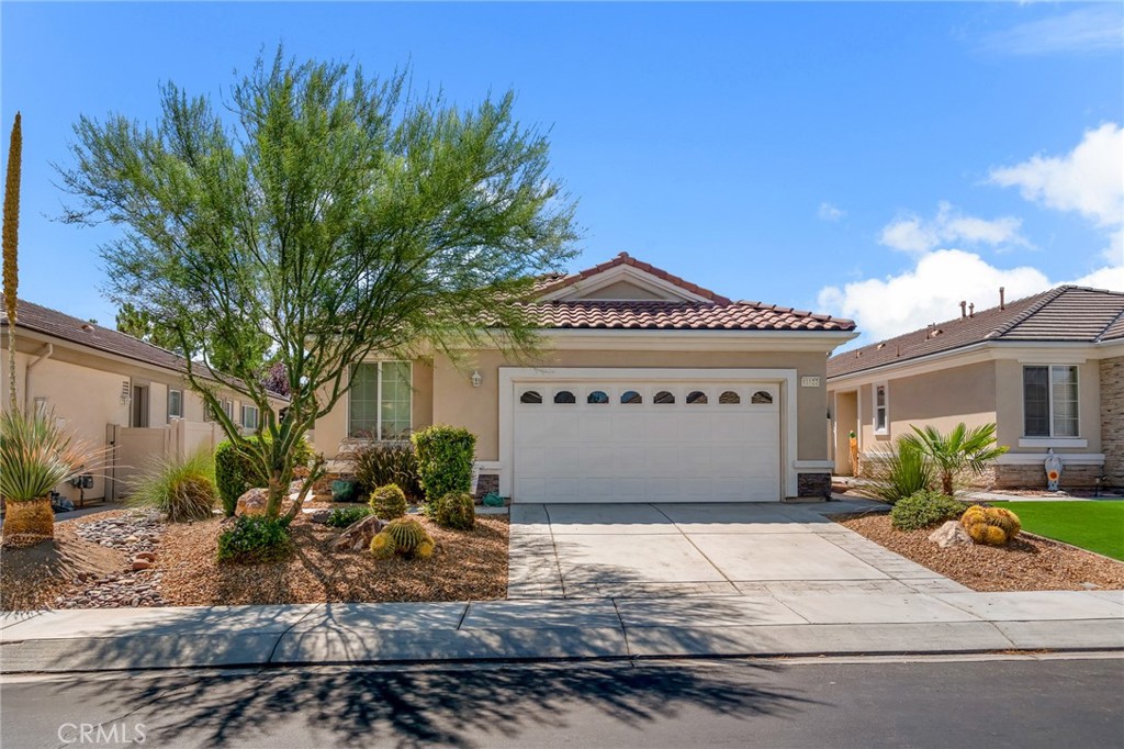 11122 Avonlea Road — photo