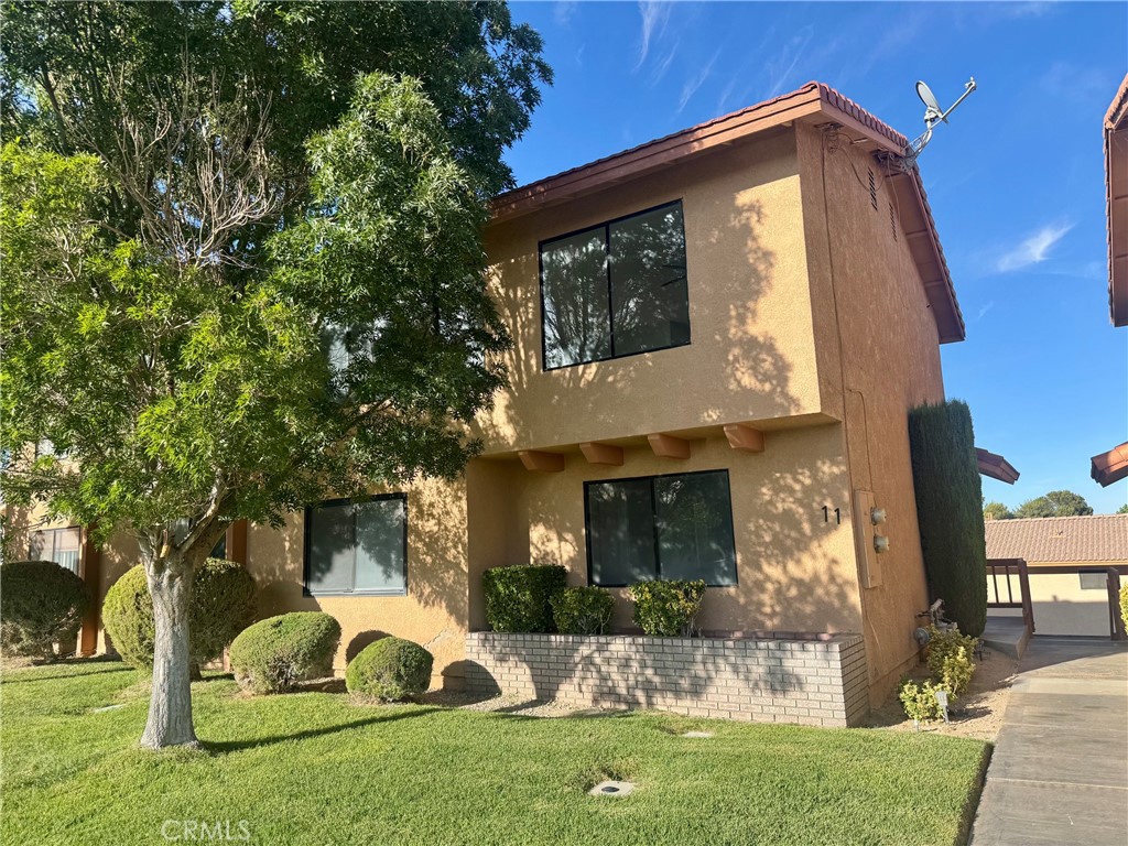 27535 Lakeview 11 — photo