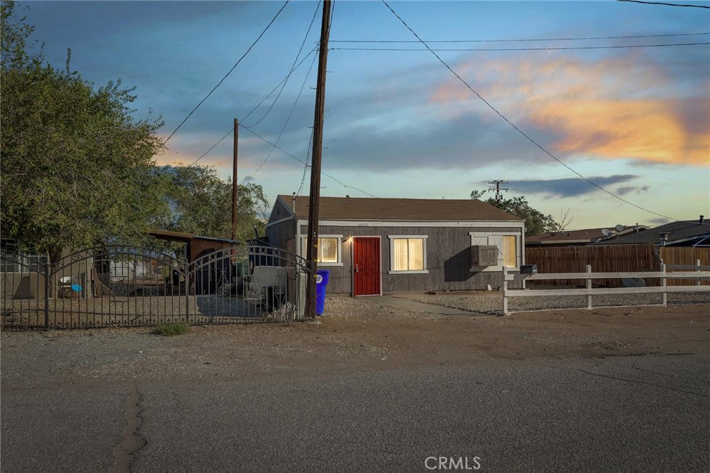 18010 Adelanto Road — photo