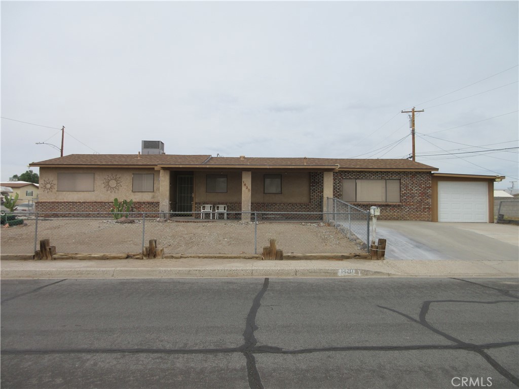 1420 Coronado — photo