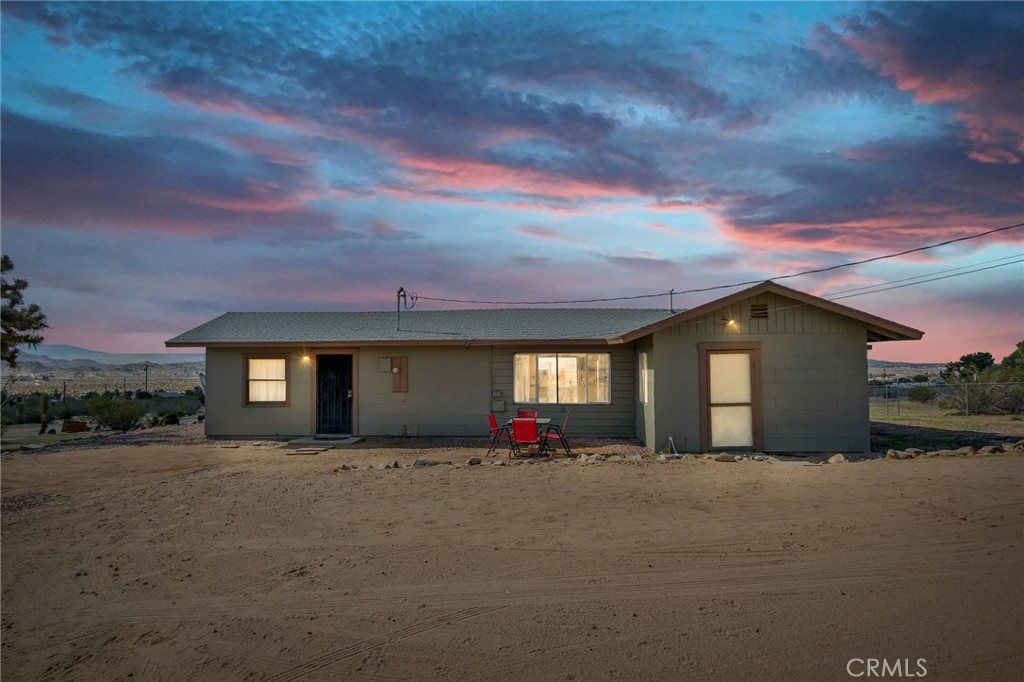 24607 Shoshone Road — photo
