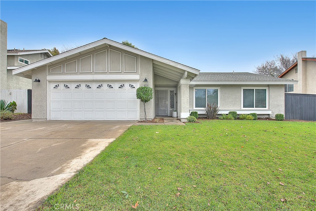 915 Auburndale — photo
