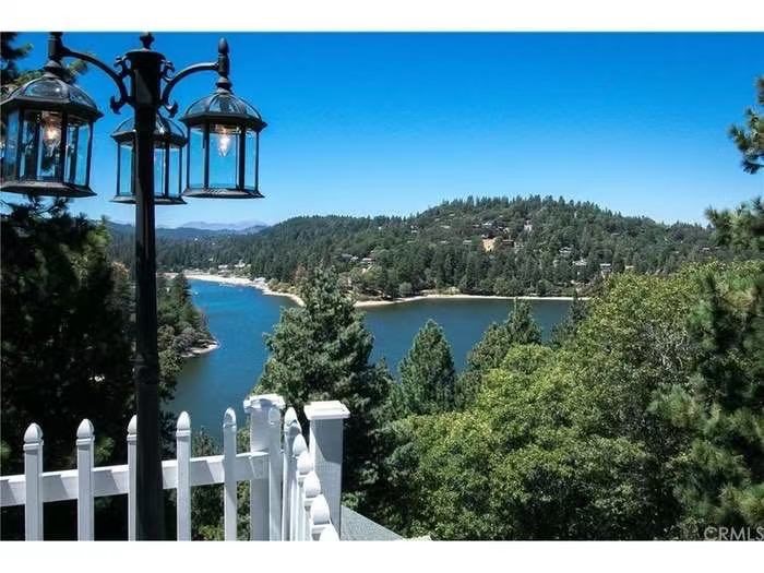 652 Arbula, Crestline, CA 92325 — photo 3