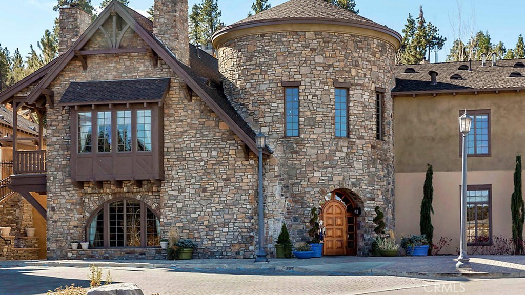 40671 Village Drive 15B — photo