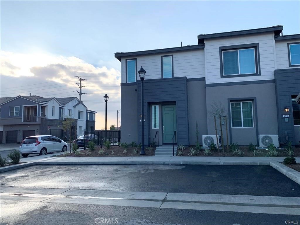 4274 S Montoya Paseo — photo