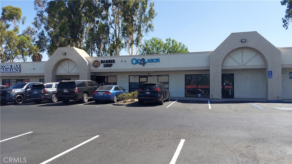 13110 Magnolia Avenue — photo