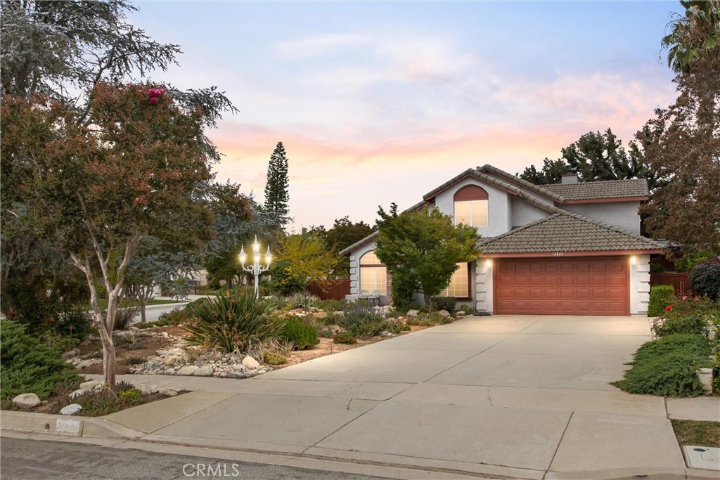 12823 Daisy Court — photo