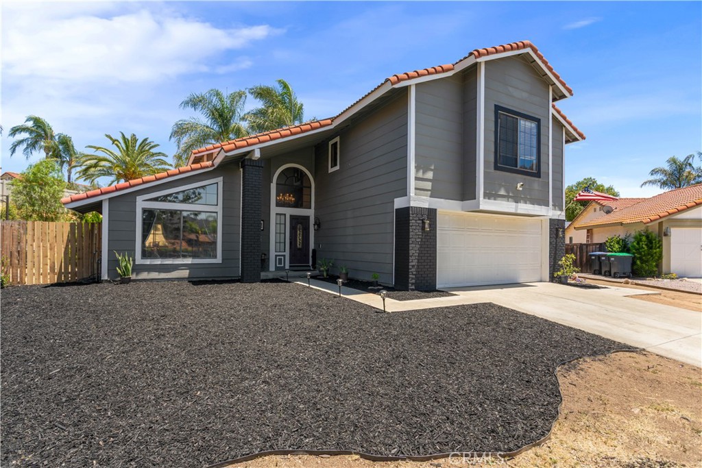22960 Pavla Court — photo