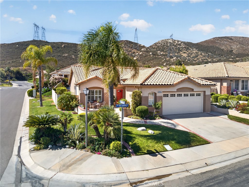 5001 Rio Bravo — photo