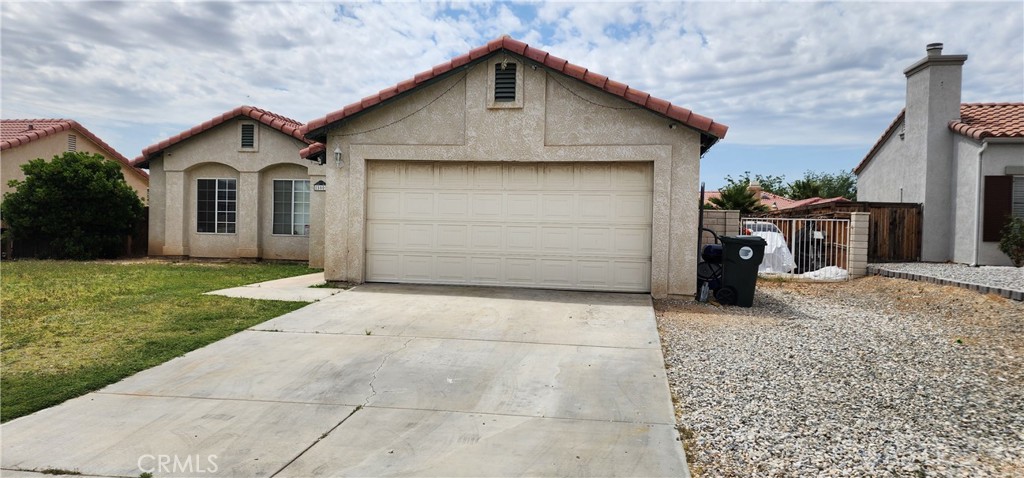 15009 Hopland — photo