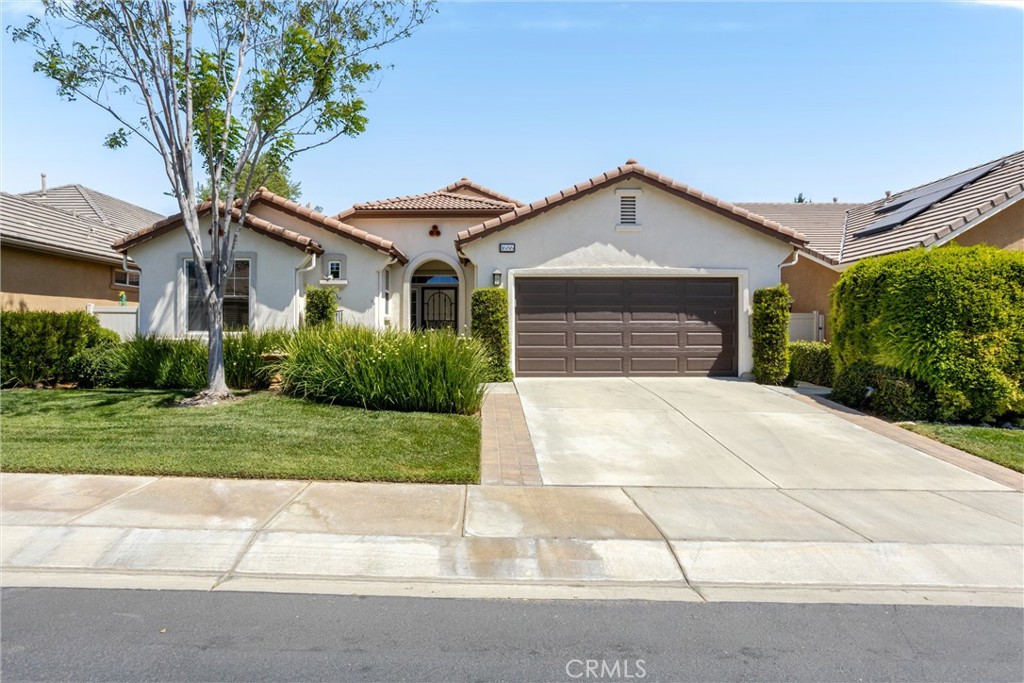 1686 Piper Creek — photo