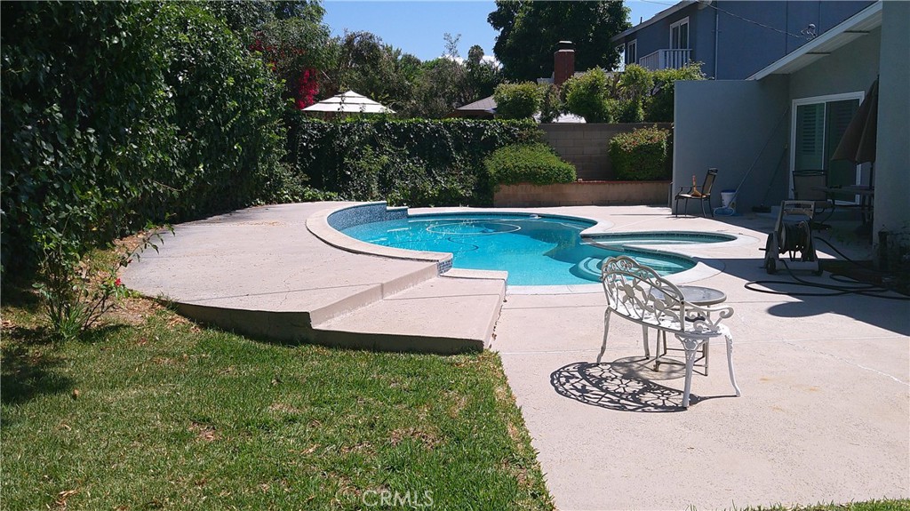 3525 Castle Rock — photo