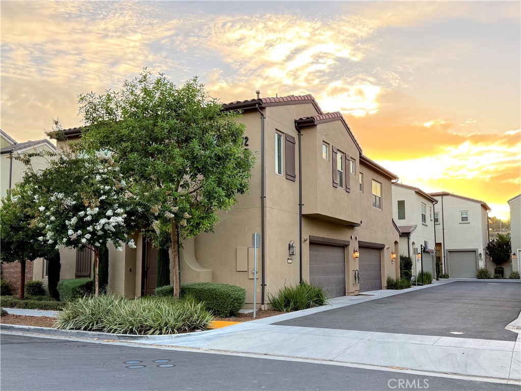 4172 Horvath 102 — photo