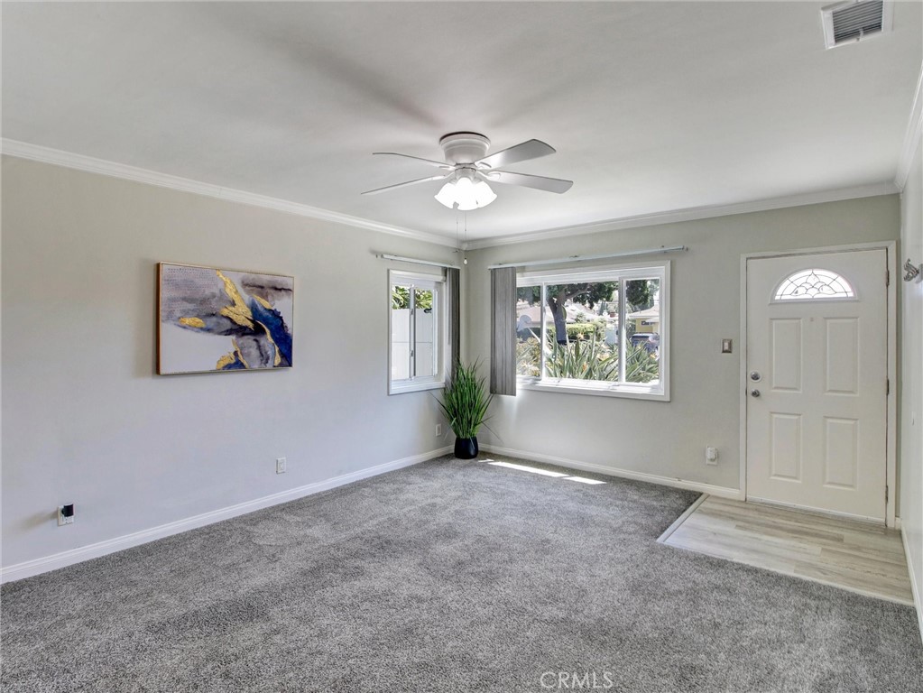 11421 Alburtis — photo