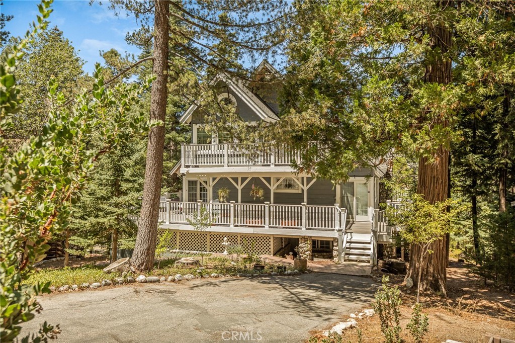 755 Grass Valley — photo