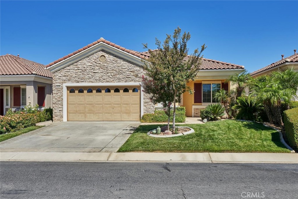 1034 Riviera Court — photo