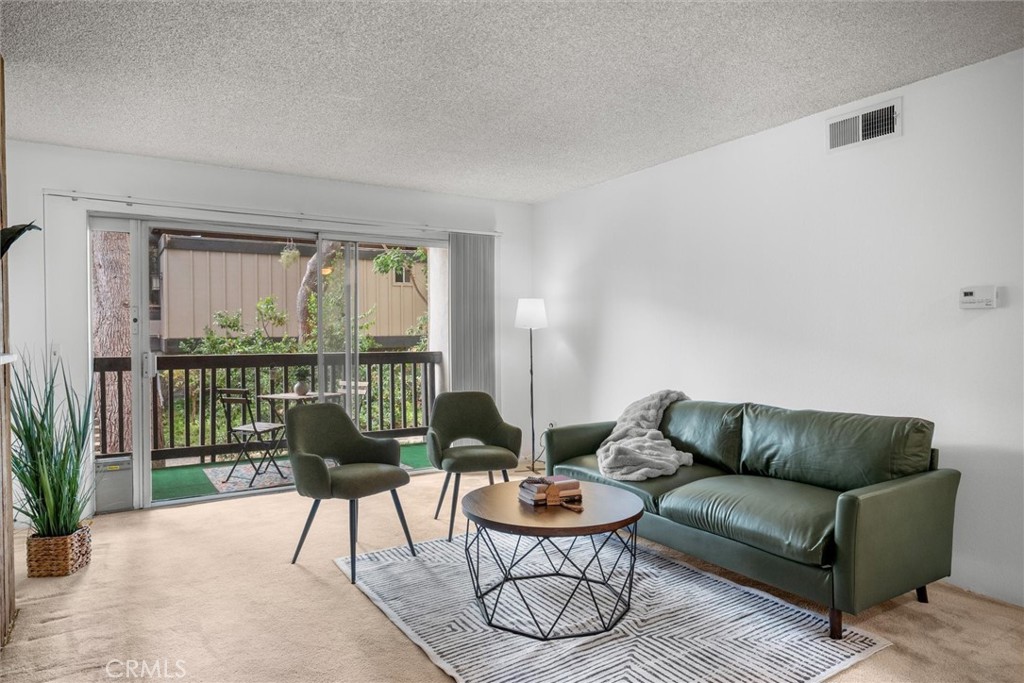 8120 Raintree Circle — photo