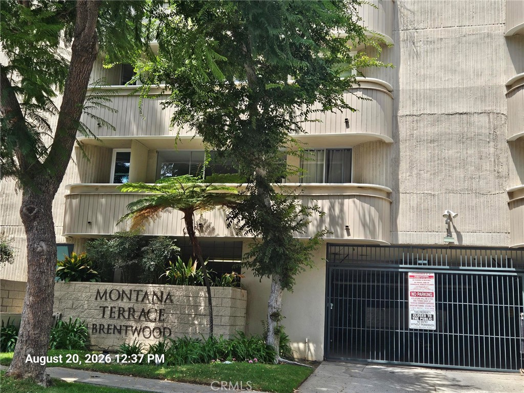11645 Montana Avenue 110 — photo