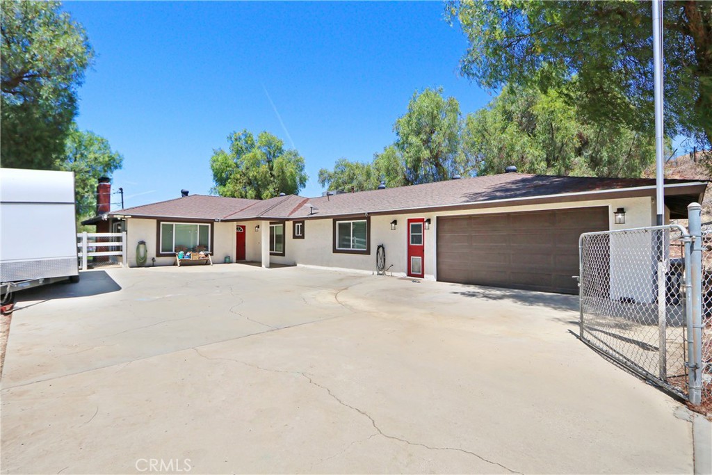 16972 Mockingbird Canyon — photo