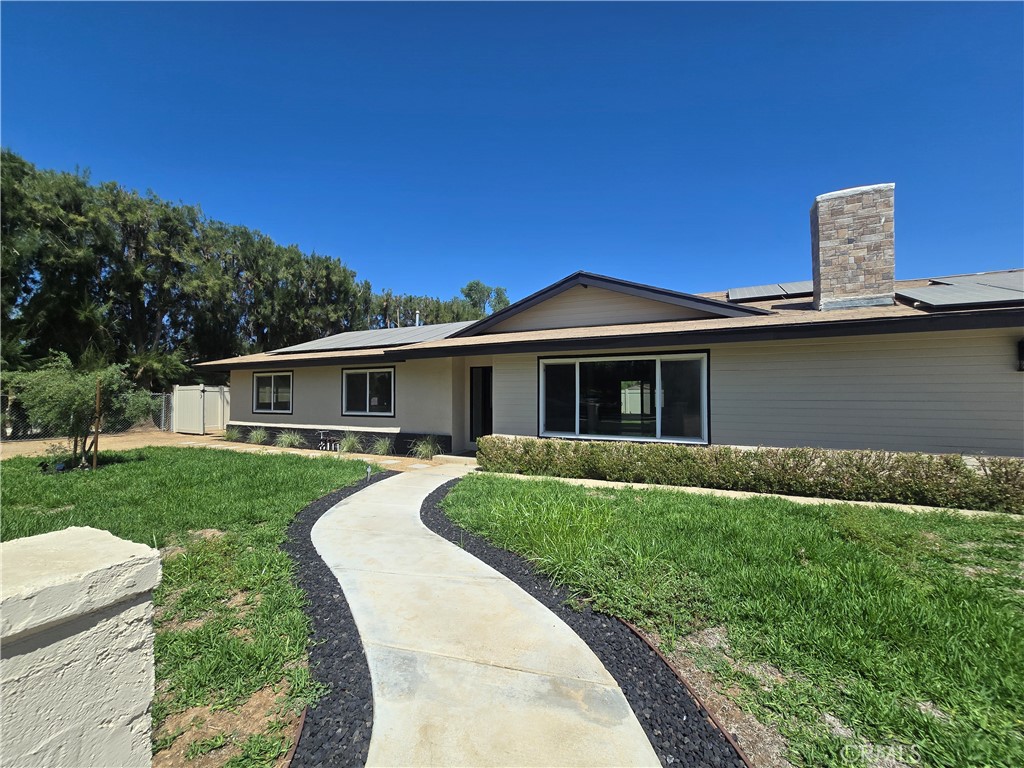 1531 Elm Drive — photo