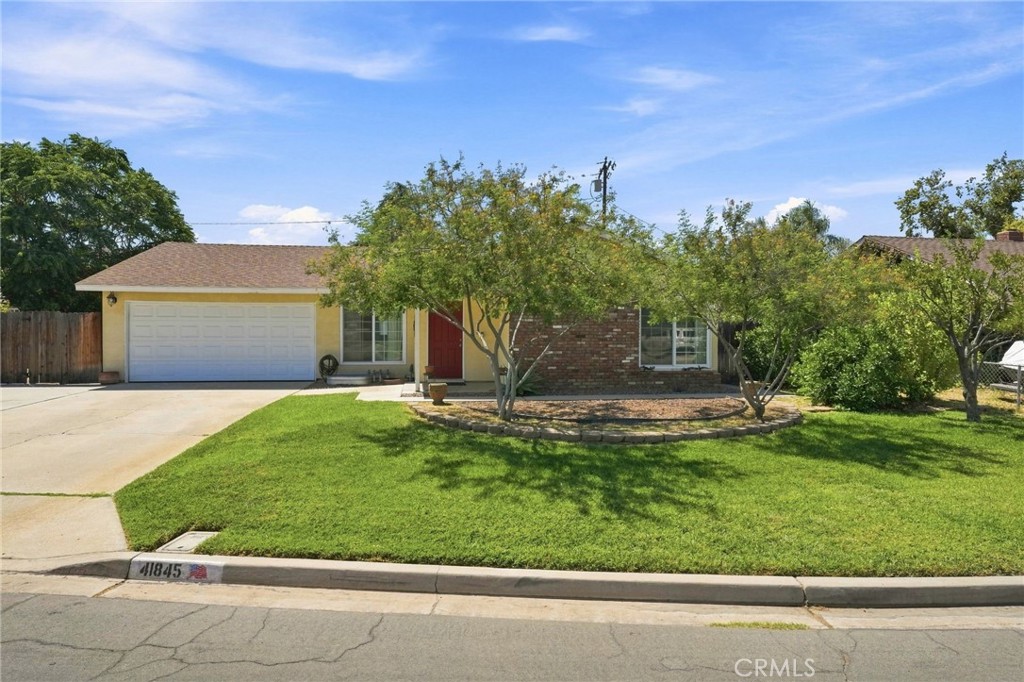 41845 Channing — photo