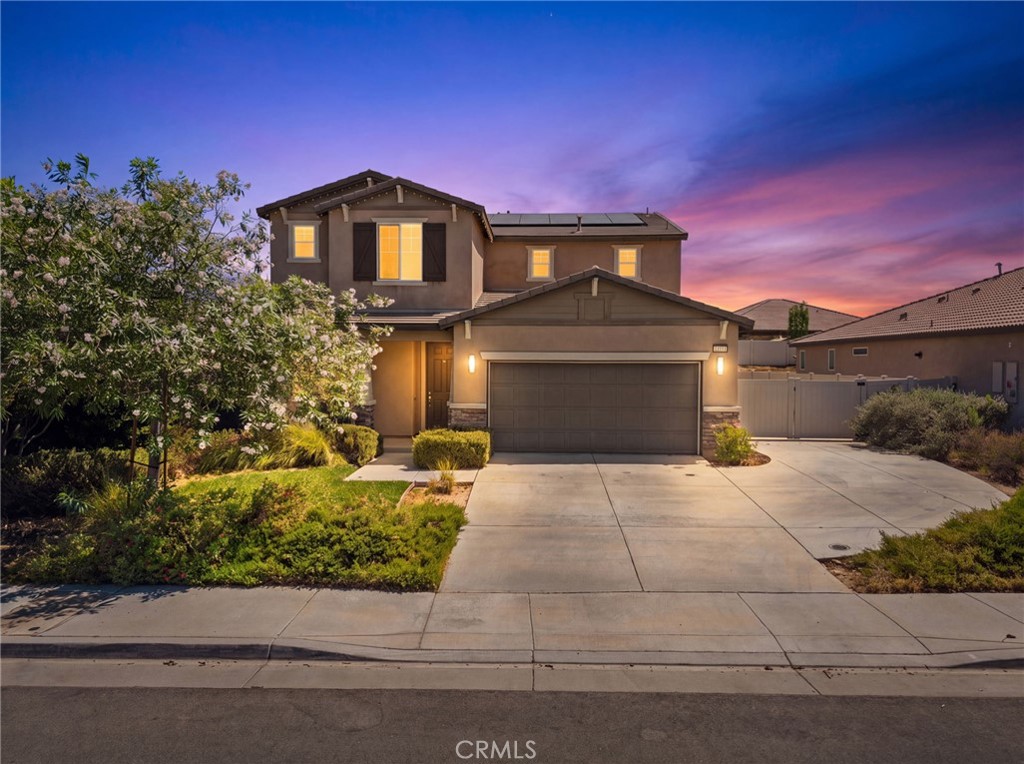 1171 Poinsettia Cir — photo