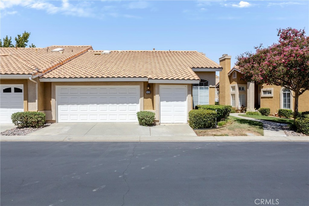 5439 Trevino Way — photo