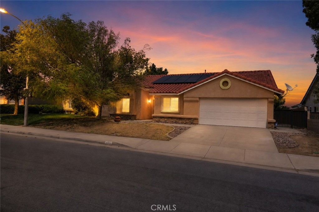 4125 Portola Dr. — photo