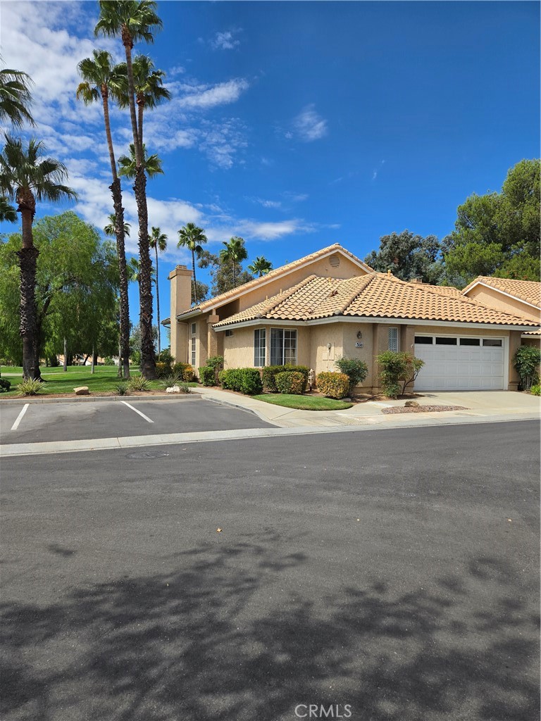 495 La Costa Dr. — photo