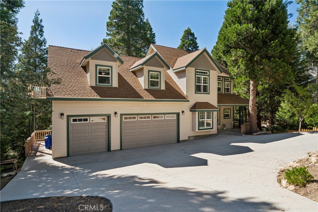 296 Grass Valley — photo