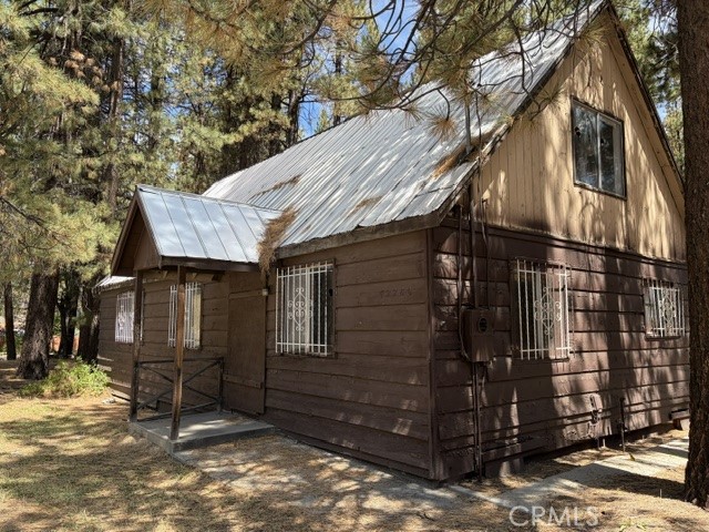42280 Moonridge — photo