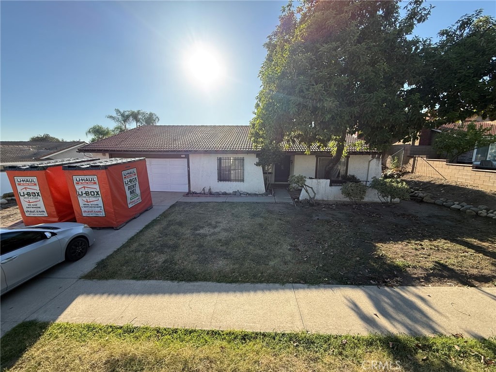 1541 Shamrock — photo