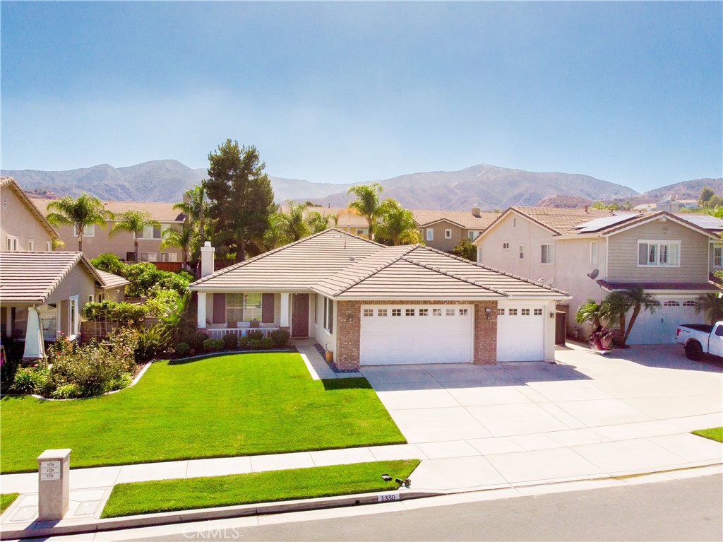 1330 Stuart Circle — photo