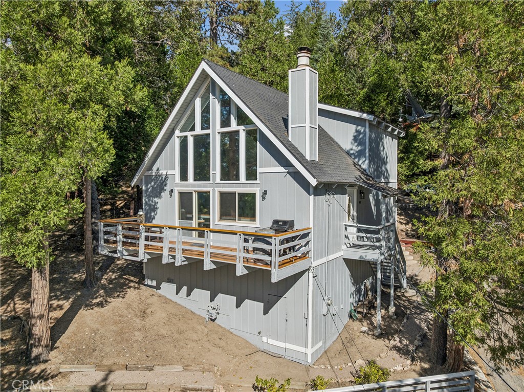 401 Grass Valley — photo