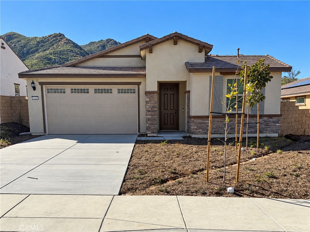 8189 Tristan Lane — photo