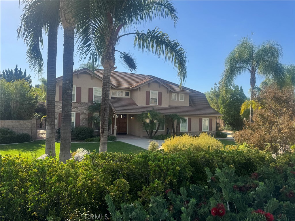 14273 Ashton — photo