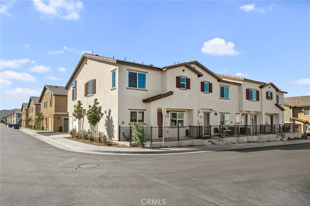 7149 Olive Grove — photo