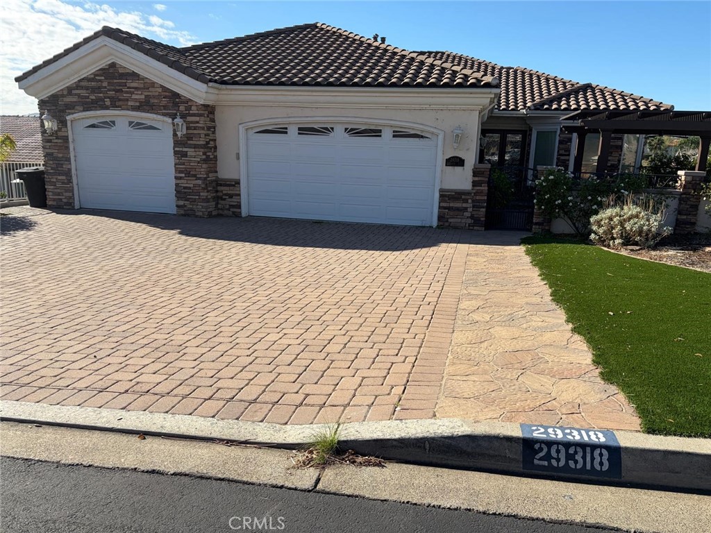 29318 Stampede Way — photo