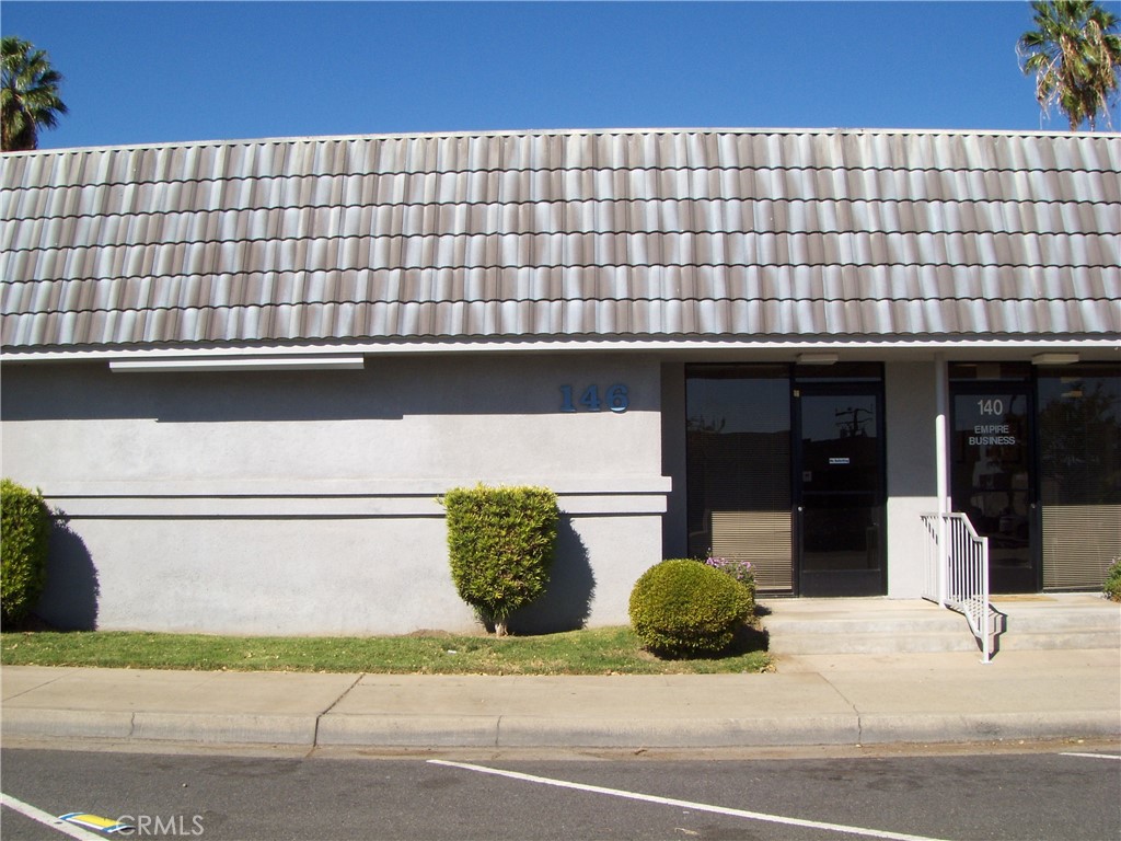 146 W Rialto Avenue — photo
