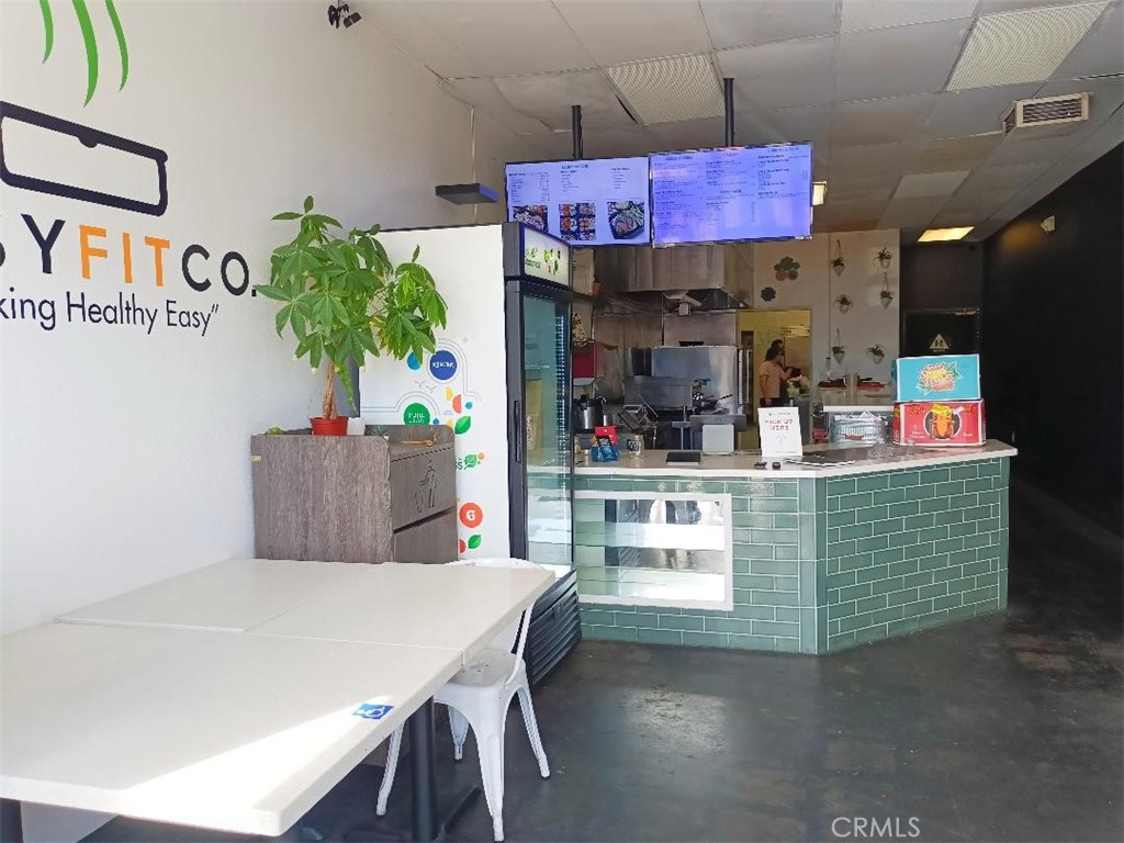 1001 E Amar Road — photo